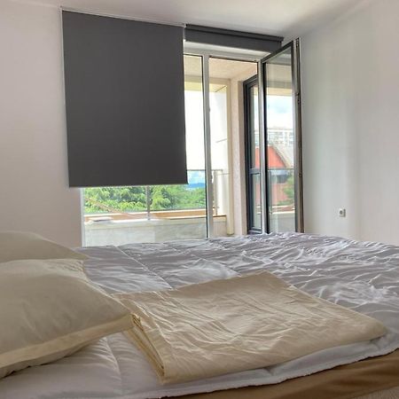 The Ideal Lejlighed Burgas City Eksteriør billede
